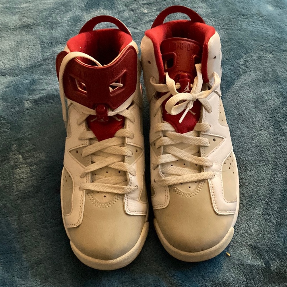 Jordan’s 1991! Burgundy/Red High Tops